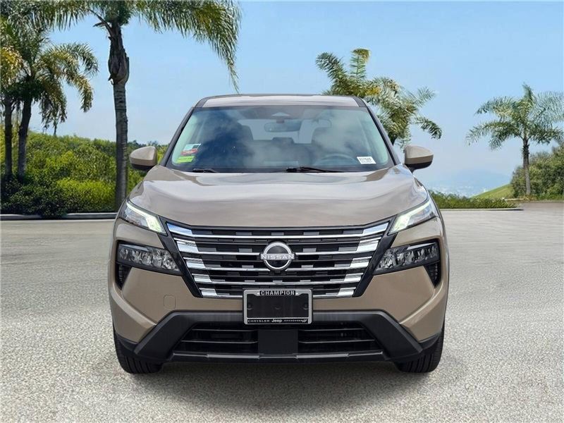 Used 2024 Nissan Rogue FWD SV