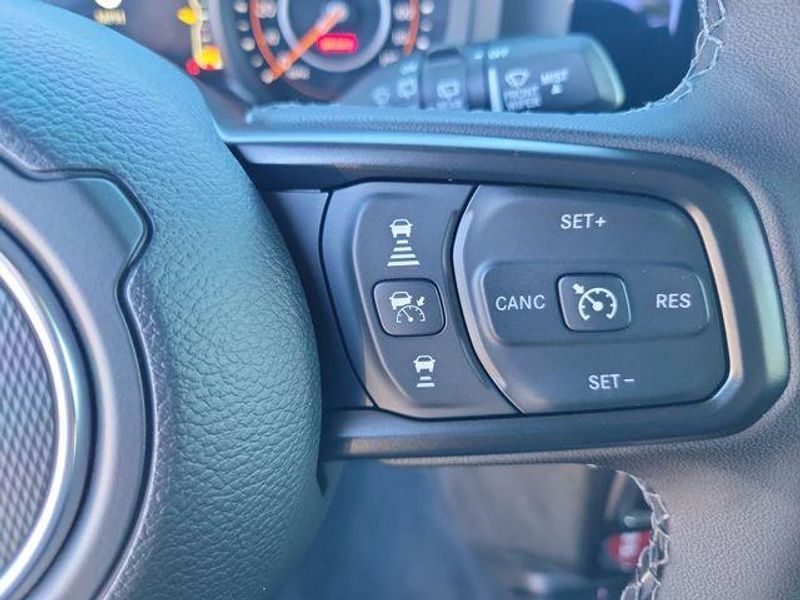 New 2026 Jeep Wrangler Unlimited Rubicon