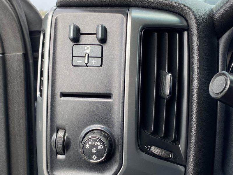 2015 Chevrolet Silverado 1500 LTImage 23