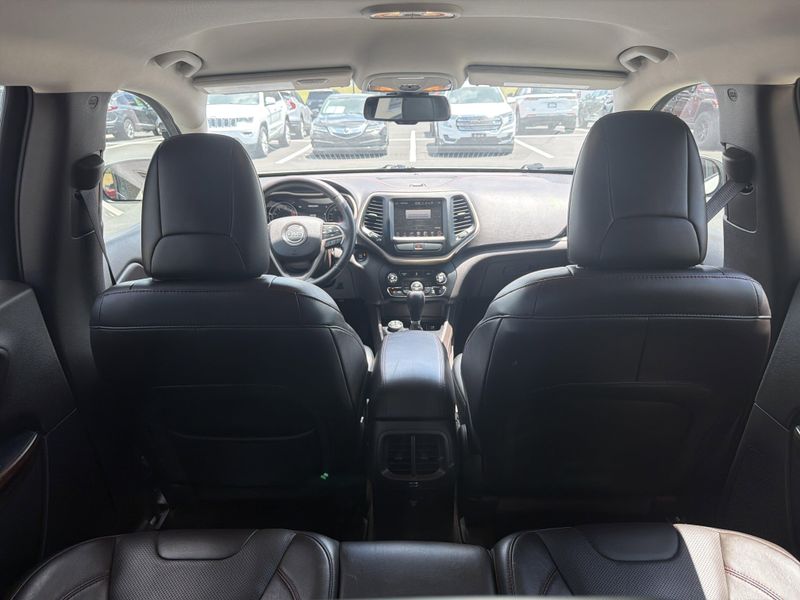 Used 2016 Jeep Cherokee TrailhawkImage 19