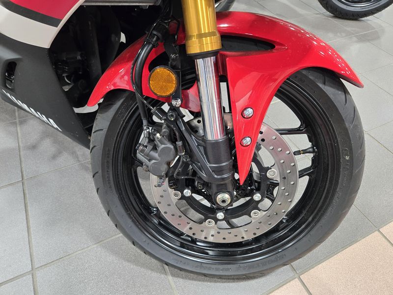 USED 2026 YAMAHA YZF-R3 ABS 70TH ANNIVERSARY EDITION Image 18