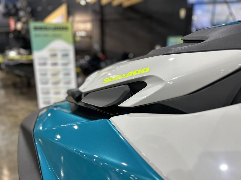 New 2025 Sea-Doo GTI SE 170 (SOUND SYSTEM) Image 21