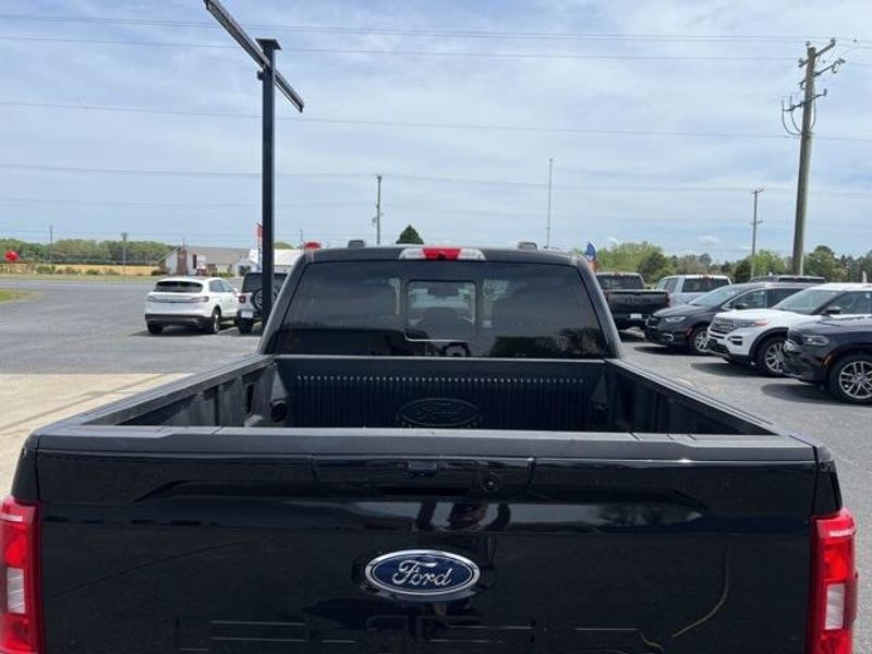 2022 Ford F-150 XLTImage 6