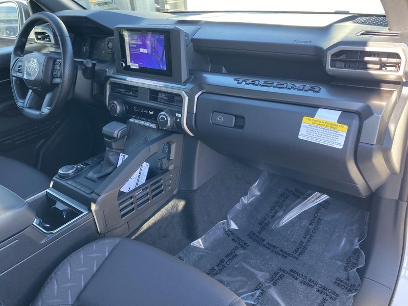 New 2025 Toyota Tacoma SR5Image 9