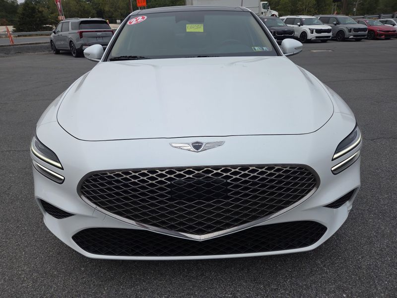 2022 Genesis G70 2.0T photo 8