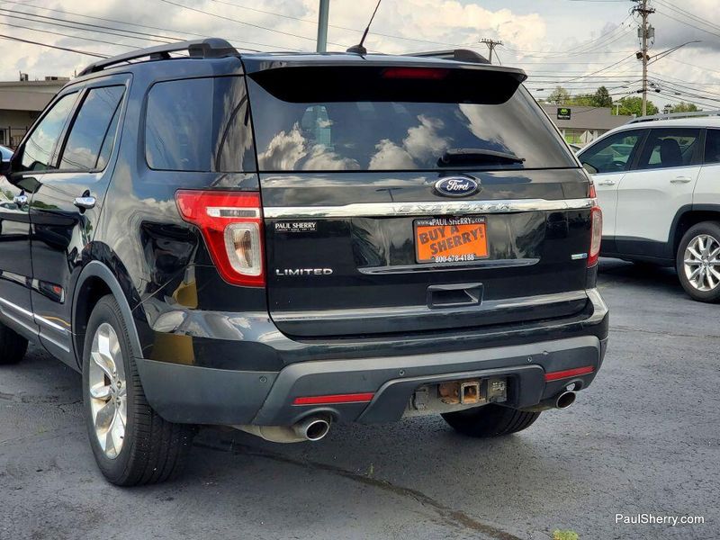 2014 Ford Explorer LimitedImage 12