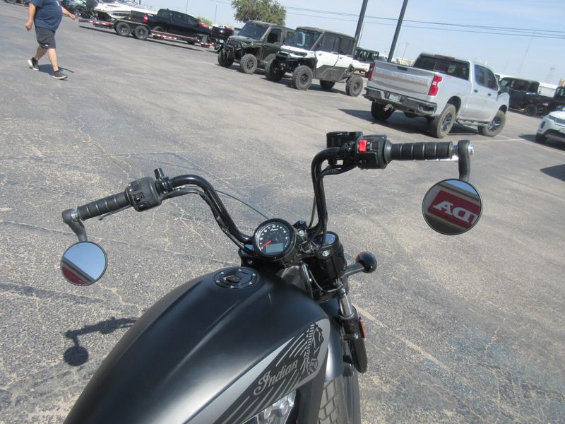 USED 2021 INDIAN MOTORCYCLE SCOUT BOBBER TWENTY Image 17