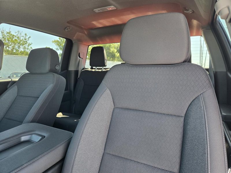 Used 2025 Chevrolet Silverado 1500 4WD Crew Cab 147 Custom Trail Boss
