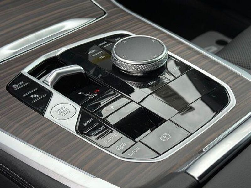 New 2026 BMW X5 xDrive40iImage 24