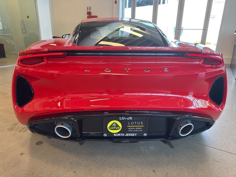 2025 Lotus Emira 