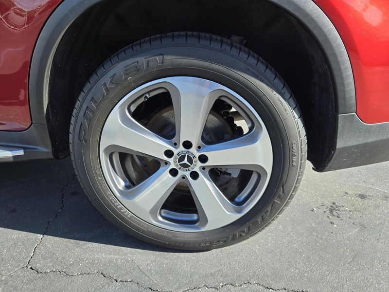 Used 2022 Mercedes-Benz GLC 300 SUV