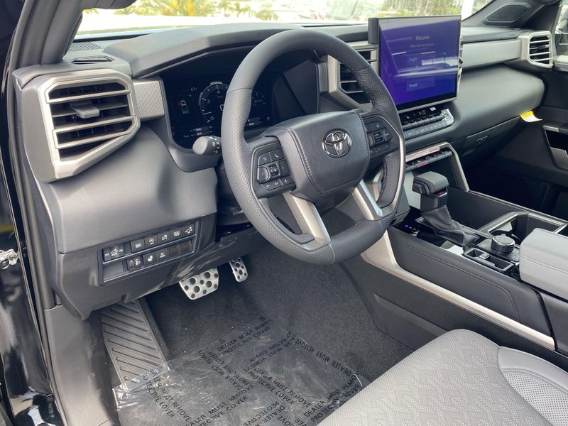 2025 Toyota Tundra LimitedImage 13