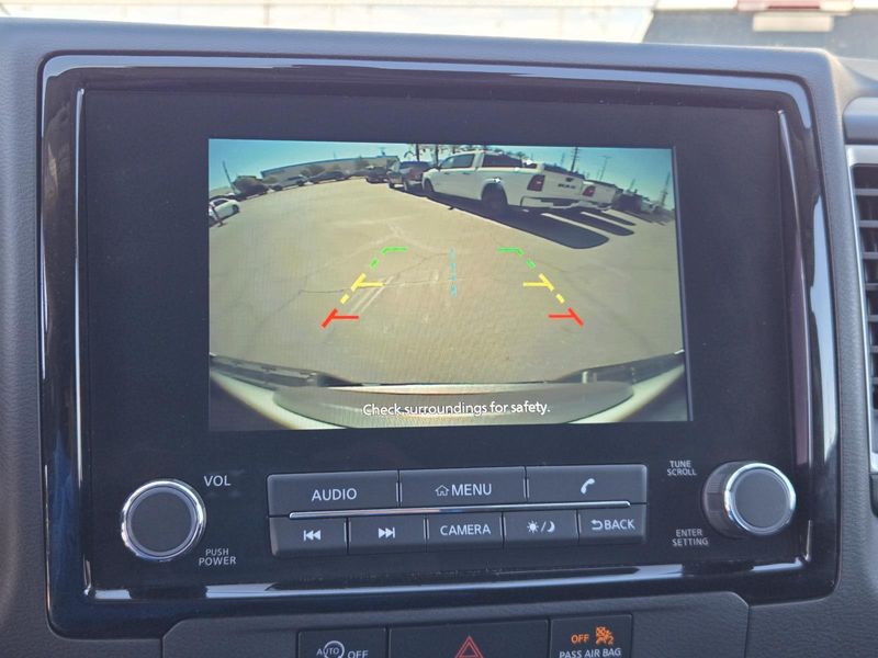 Used 2024 Nissan Frontier Crew Cab 4x4 SV