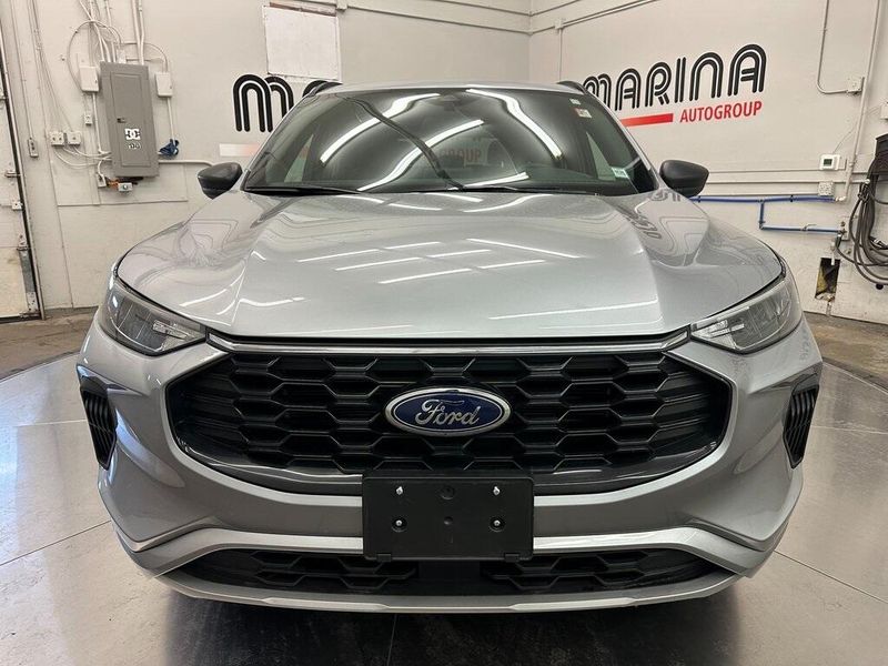 2024 Ford Escape ST-LineImage 10