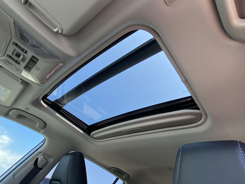 New 2025 Toyota RAV4 Hybrid XLE PremiumImage 19