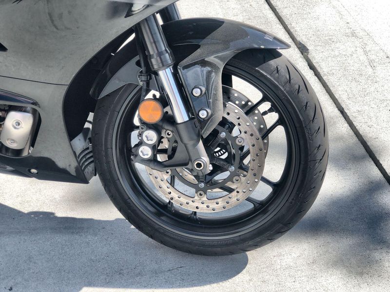 Used 2026 Yamaha YZF-R7 CA Image 19
