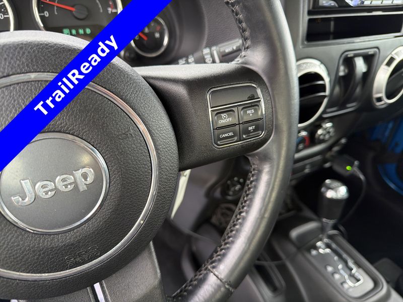 Used 2015 Jeep Wrangler JK RubiconImage 24