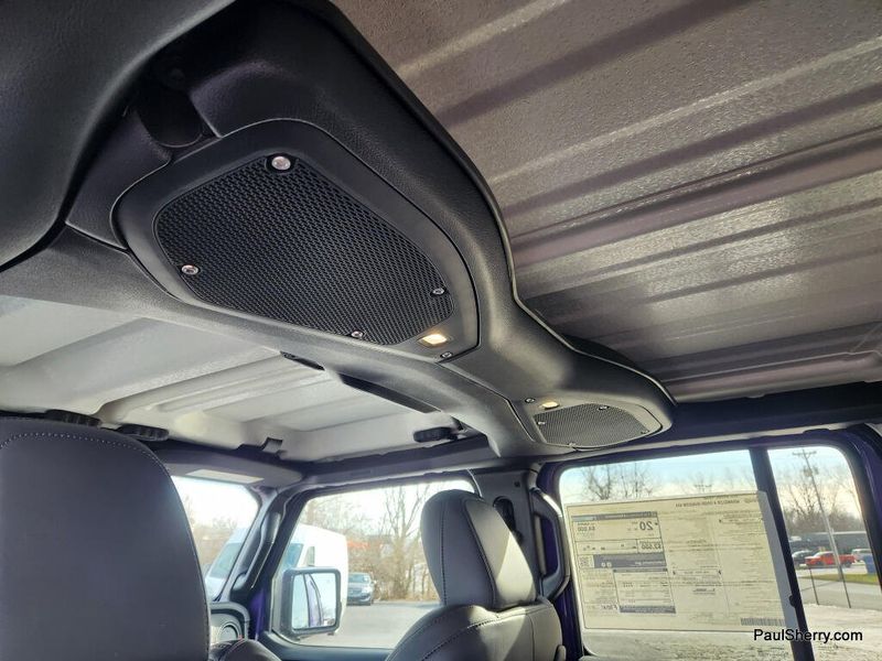 New 2026 Jeep Wrangler 4-door Rubicon