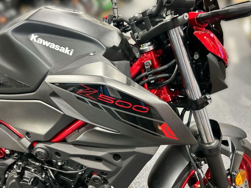 New 2025 Kawasaki Z500 SE ABS Image 20