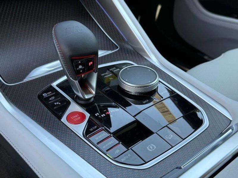 New 2026 BMW XM LabelImage 23