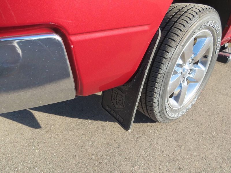 Used 2015 RAM 1500 Big Horn 4x4 4dr Crew Cab 5.5 ft. SB PickupImage 23