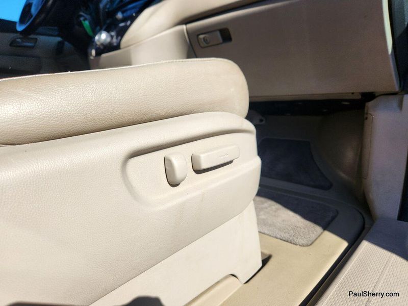 Used 2011 Honda Odyssey EX-L