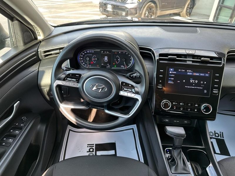 2022 Hyundai Tucson SELImage 25