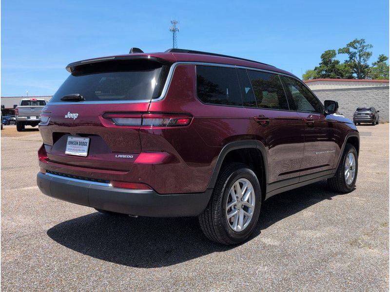 New 2026 Jeep Grand Cherokee L Laredo X 4x2Image 5