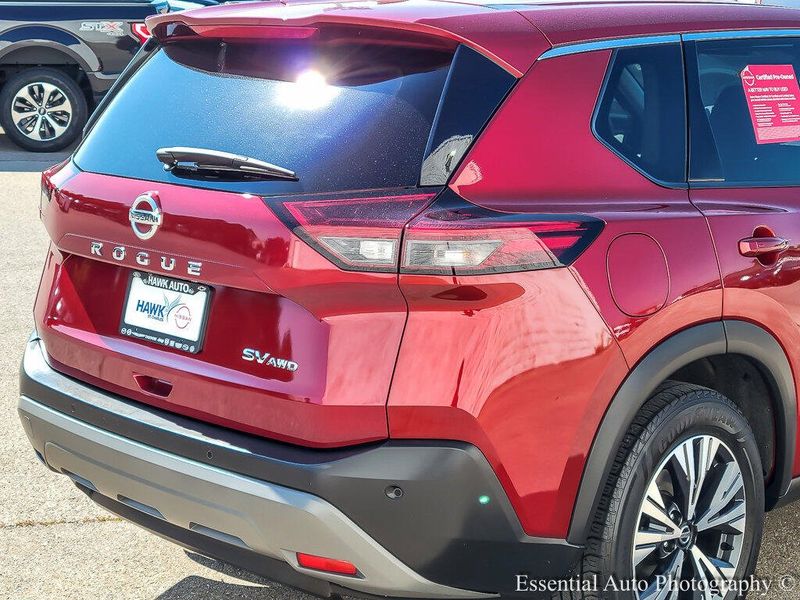 2021 Nissan Rogue SV photo 6
