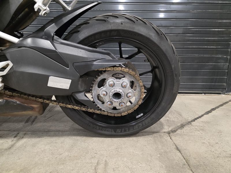 Used 2022 Ducati Streetfighter V2 