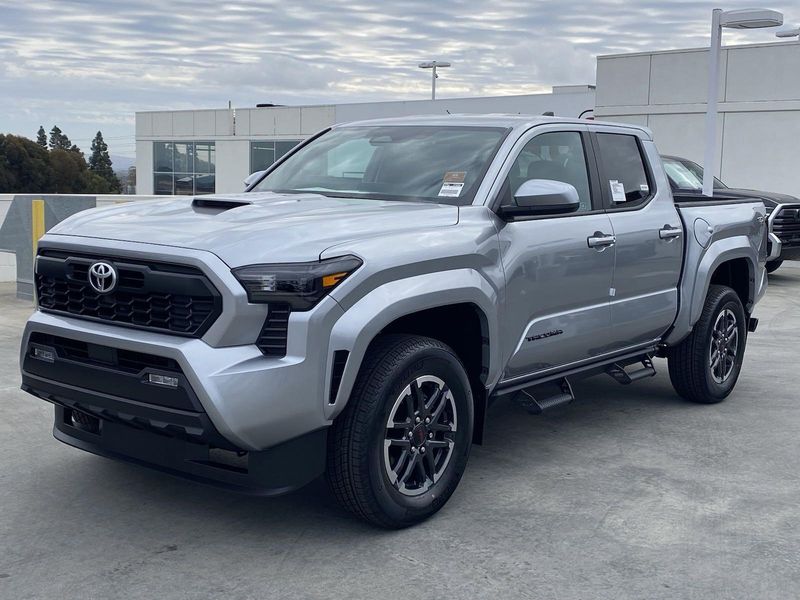 2024 Toyota Tacoma TRD SportImage 6