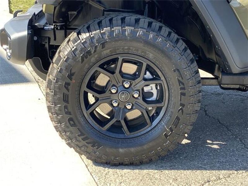 2025 Jeep Wrangler 4-door WillysImage 10