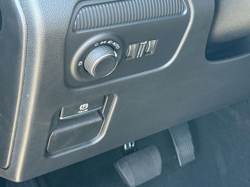 2026 Jeep Grand Wagoneer Upland 4x4