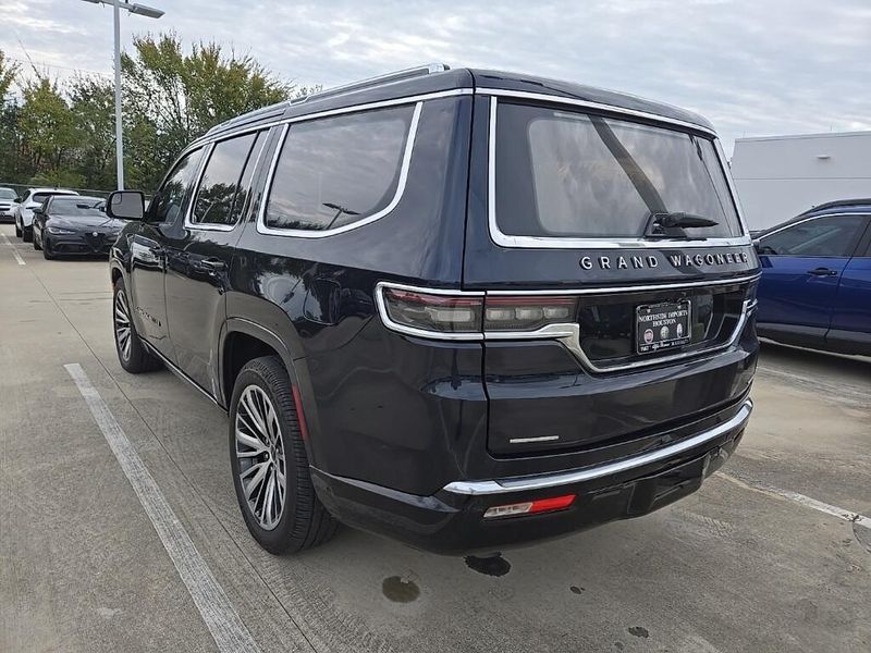 2023 Jeep Grand Wagoneer Series IIIImage 4
