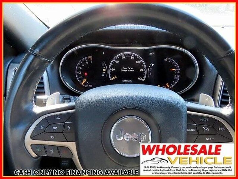 2014 Jeep Grand Cherokee LaredoImage 13