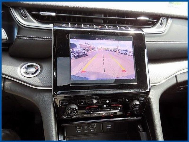 2024 Jeep Grand Cherokee Altitude XImage 19