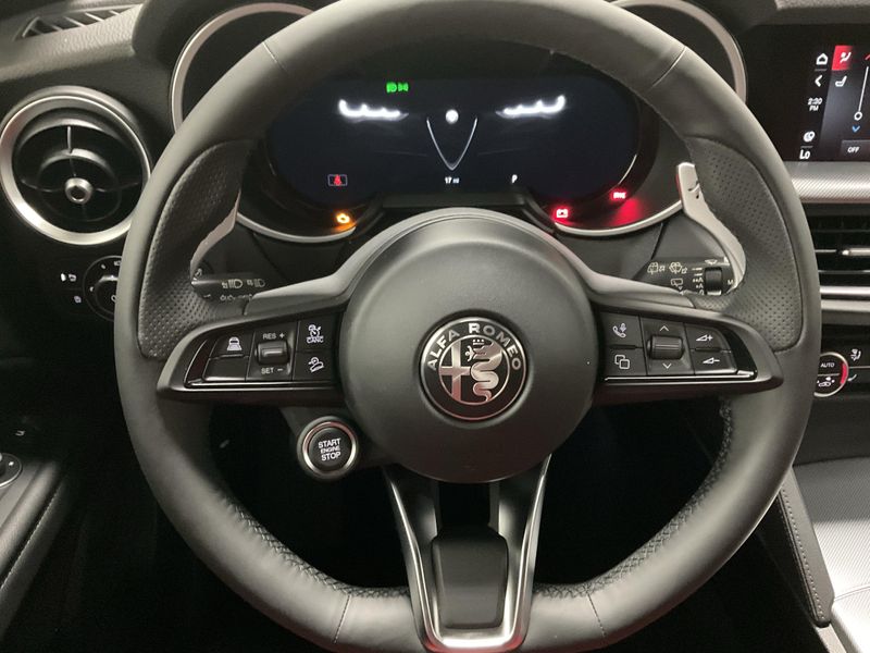 New 2026 Alfa Romeo Stelvio AwdImage 15