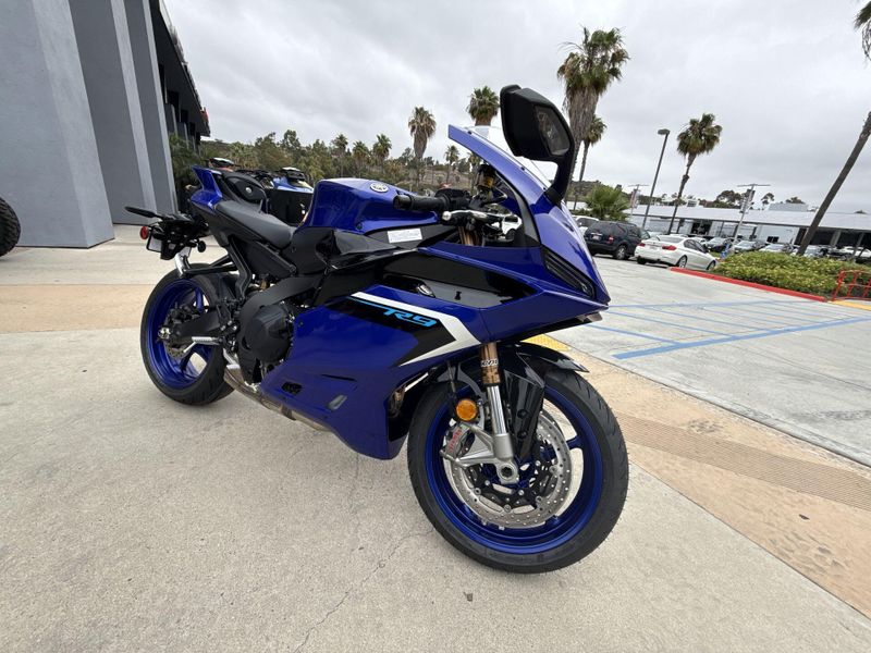 2025 Yamaha YZF-R9 Image 1