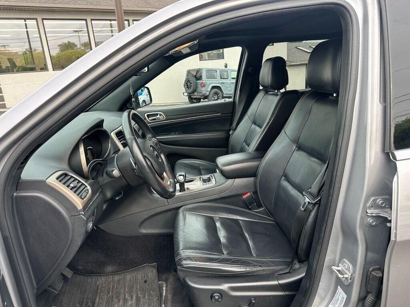2015 Jeep Grand Cherokee LimitedImage 19