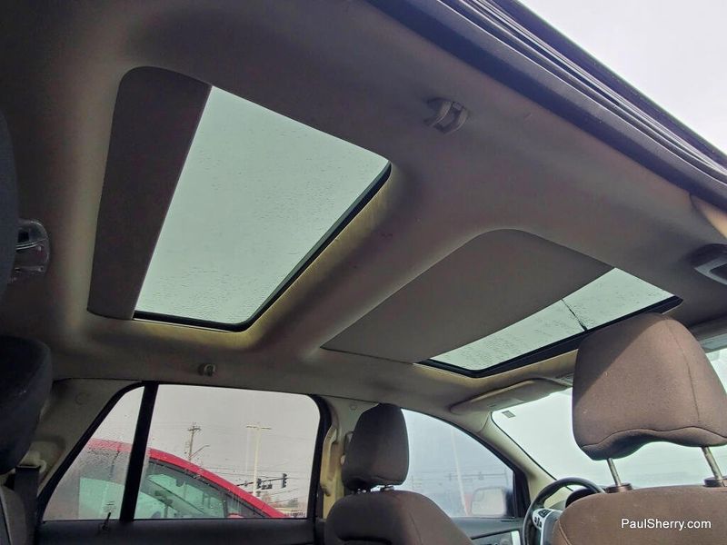 Used 2011 Ford Edge SEL