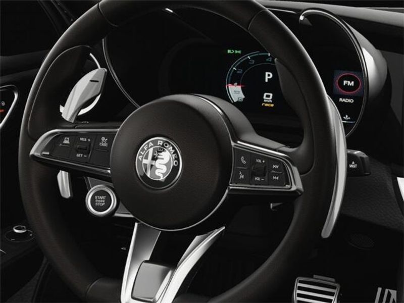 2025 Alfa Romeo Giulia photo 22