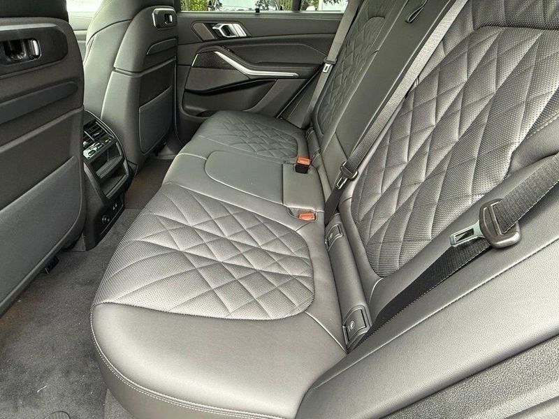 New 2026 BMW X5 M60iImage 29