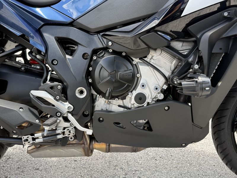 2024 BMW S 1000 XR