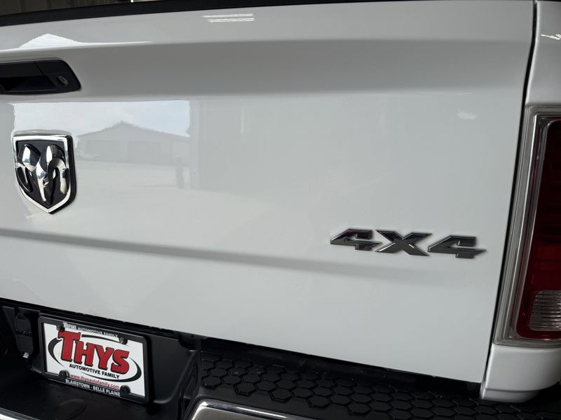 Used 2015 RAM 1500 LaramieImage 10
