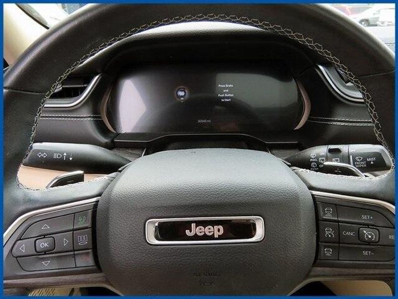2022 Jeep Grand Cherokee LimitedImage 16