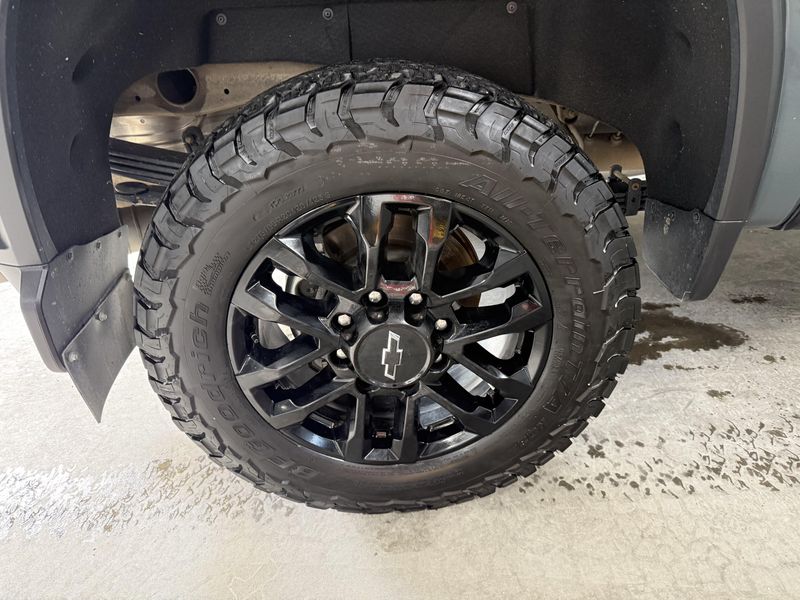 Used 2026 Chevrolet Silverado 2500 HD LTZImage 5