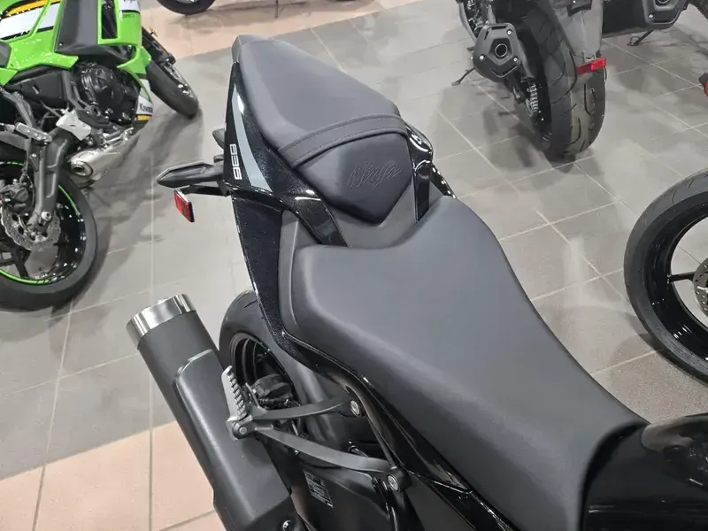 NEW 2026 KAWASAKI NINJA ZX-6R ABS Image 13