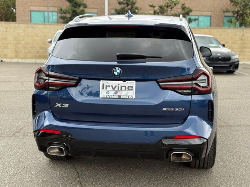 Used 2024 BMW X3 sDrive30iImage 9