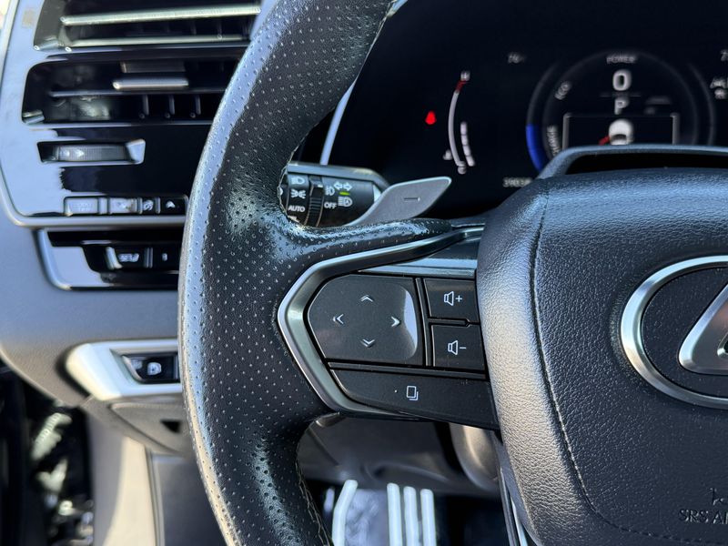 Used 2024 Lexus RX 500h F SPORT PerformanceImage 24