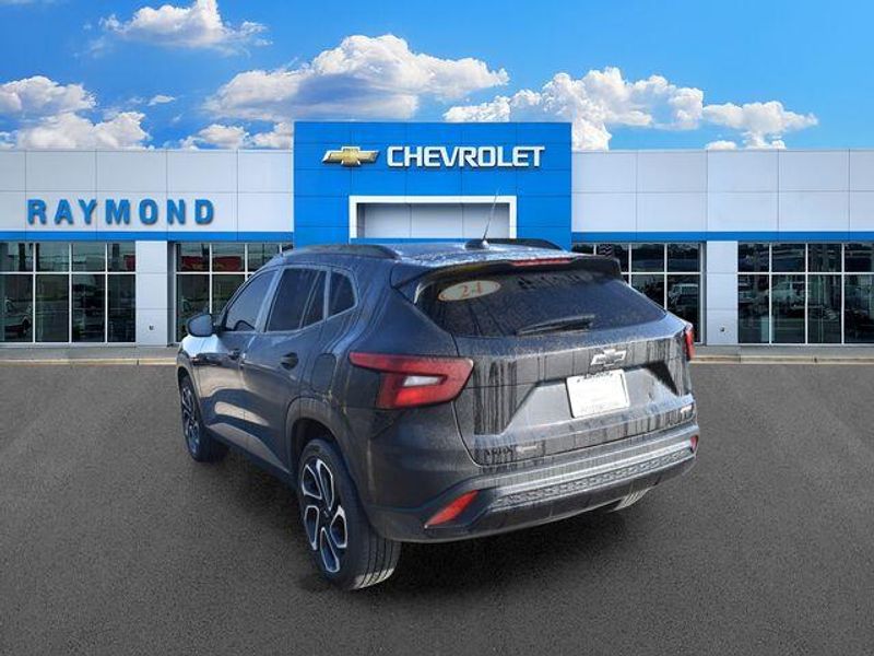Used 2024 Chevrolet Trax 2RSImage 6